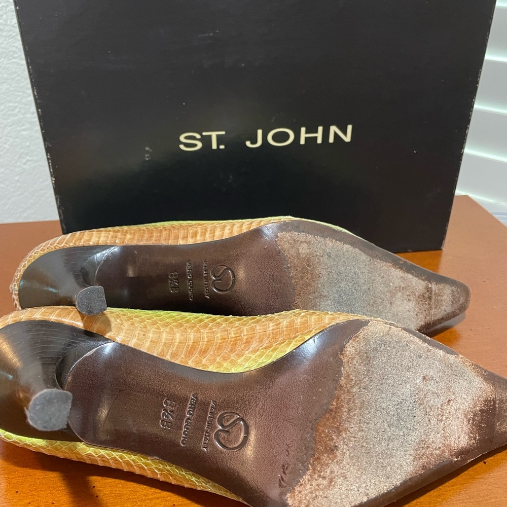 St John size 8.5